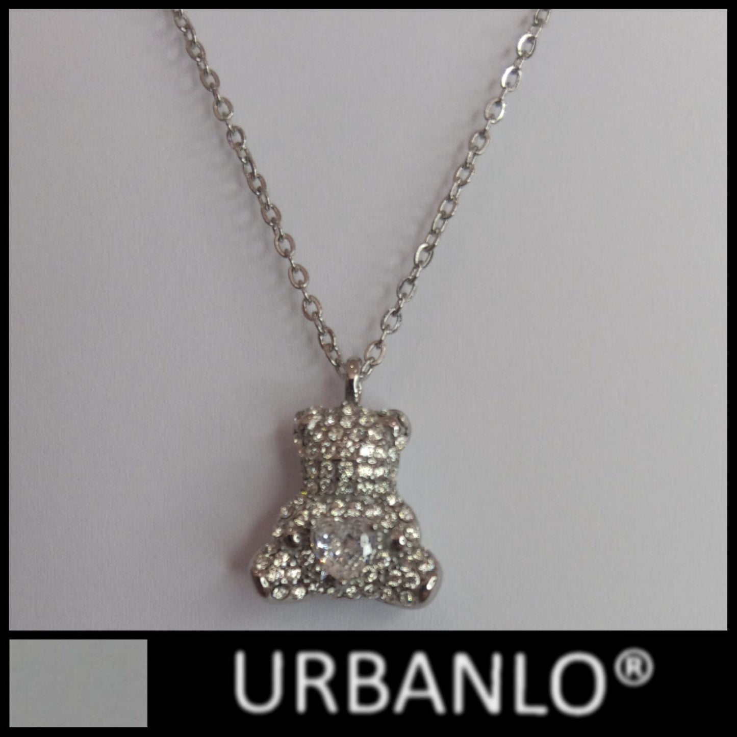 Collana in Acciaio con filo sottile e pendente ad orsetto con strass e cuore di strass