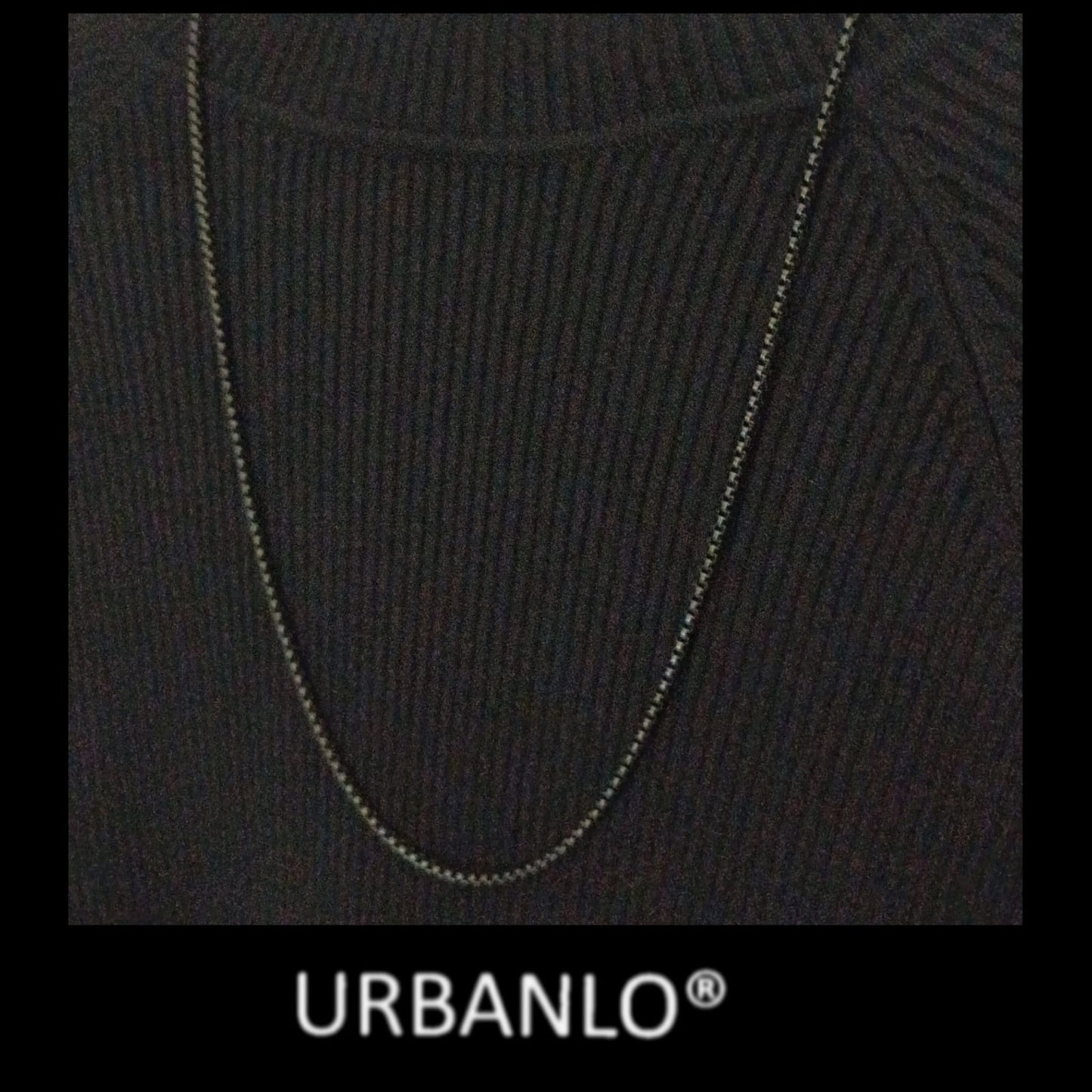 Collana in Acciaio nero filo spessore medio striato